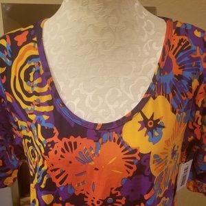 NWT Tropical Lularoe Perfect T